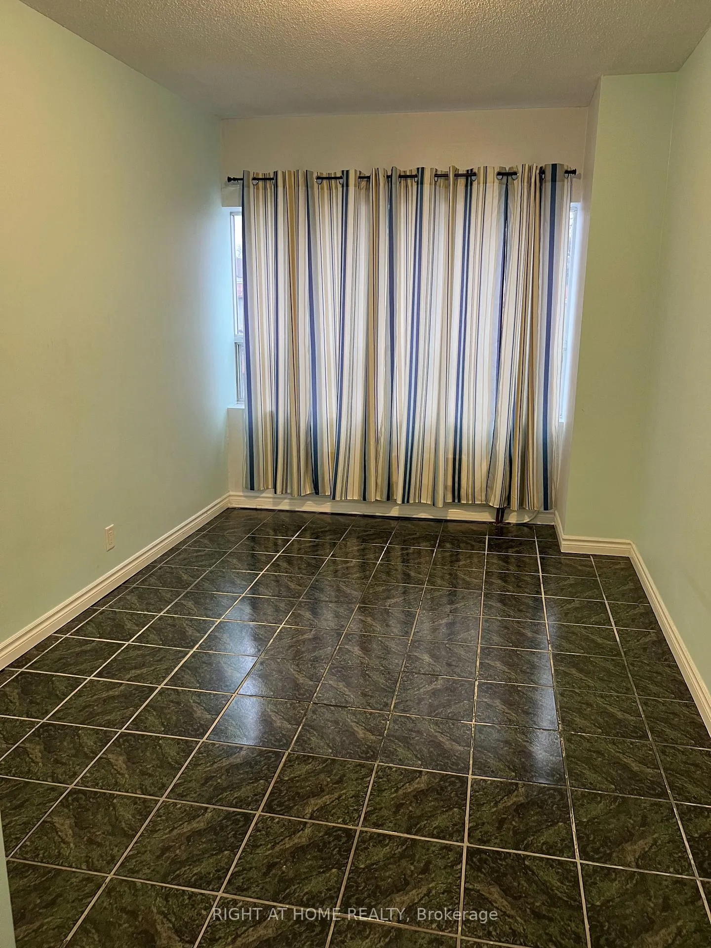 Photo 7 of Unit Unit 1, 611 Gerrard Street E, Toronto, South Riverdale — HOMEH