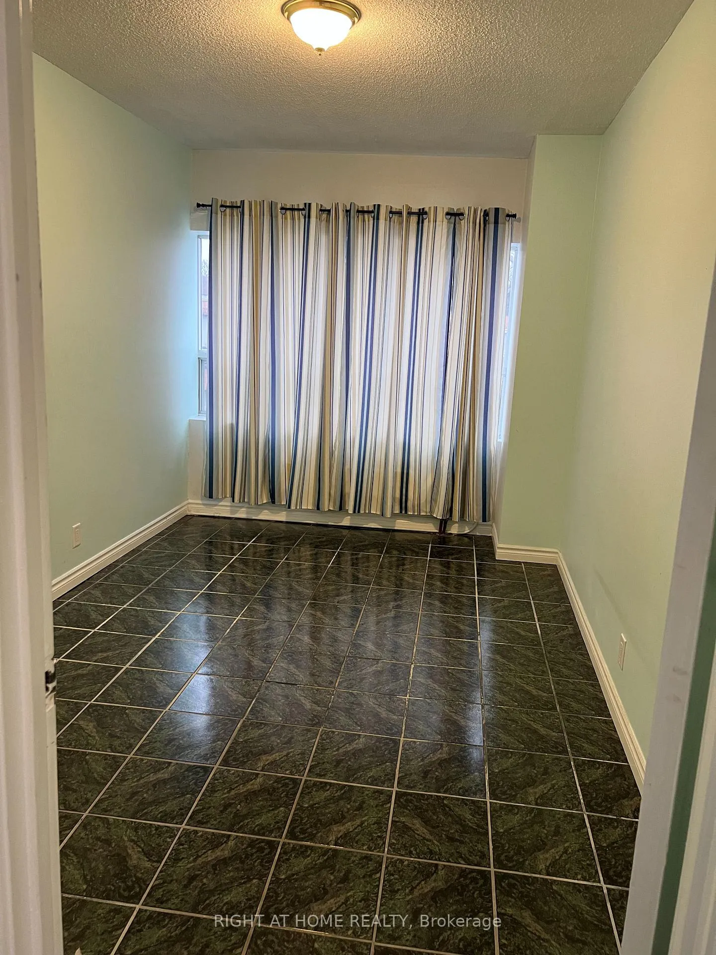Photo 8 of Unit Unit 1, 611 Gerrard Street E, Toronto, South Riverdale — HOMEH