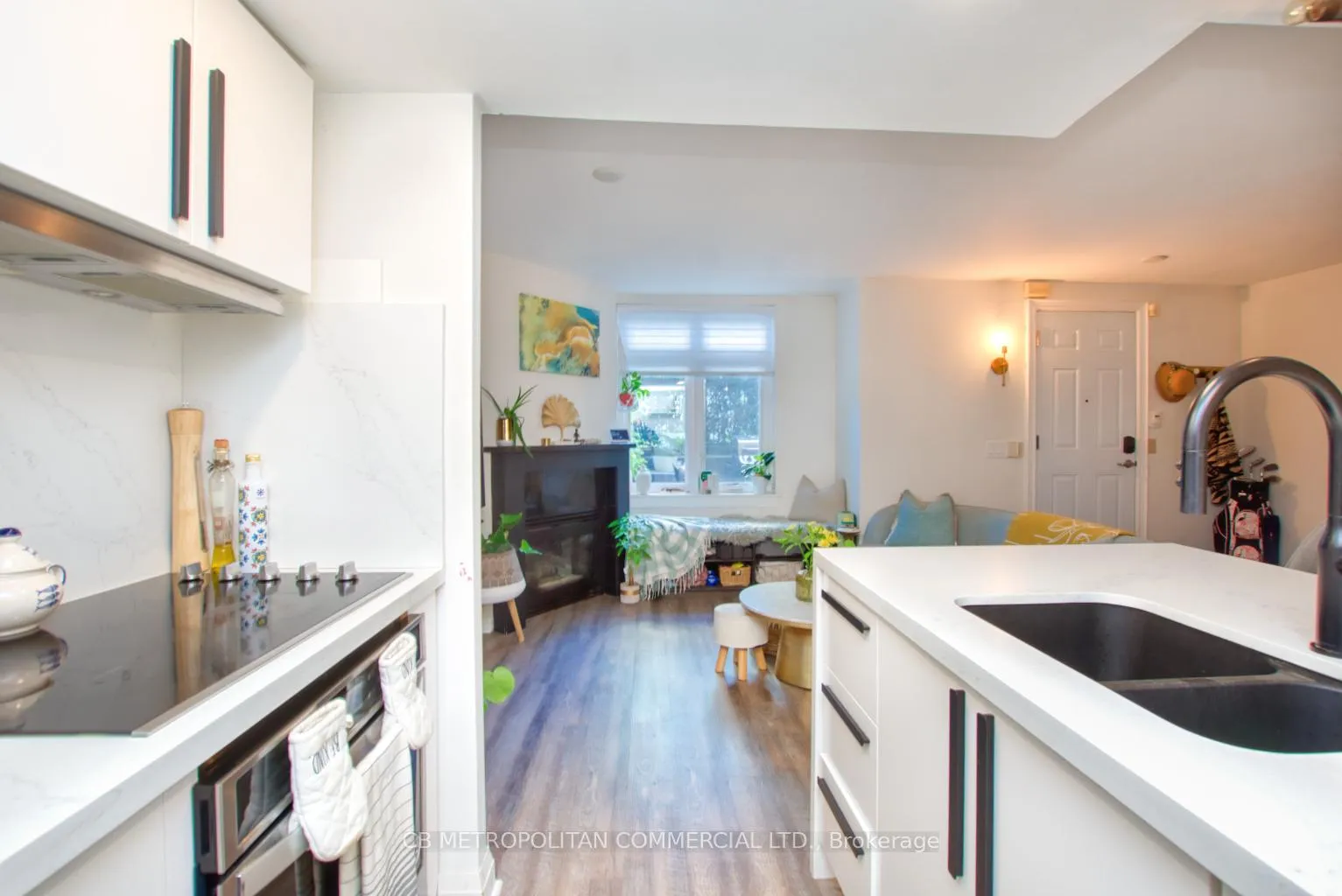 Photo 10 of Unit 5, 98 Redpath Avenue, Toronto, Mount Pleasant West — HOMEH