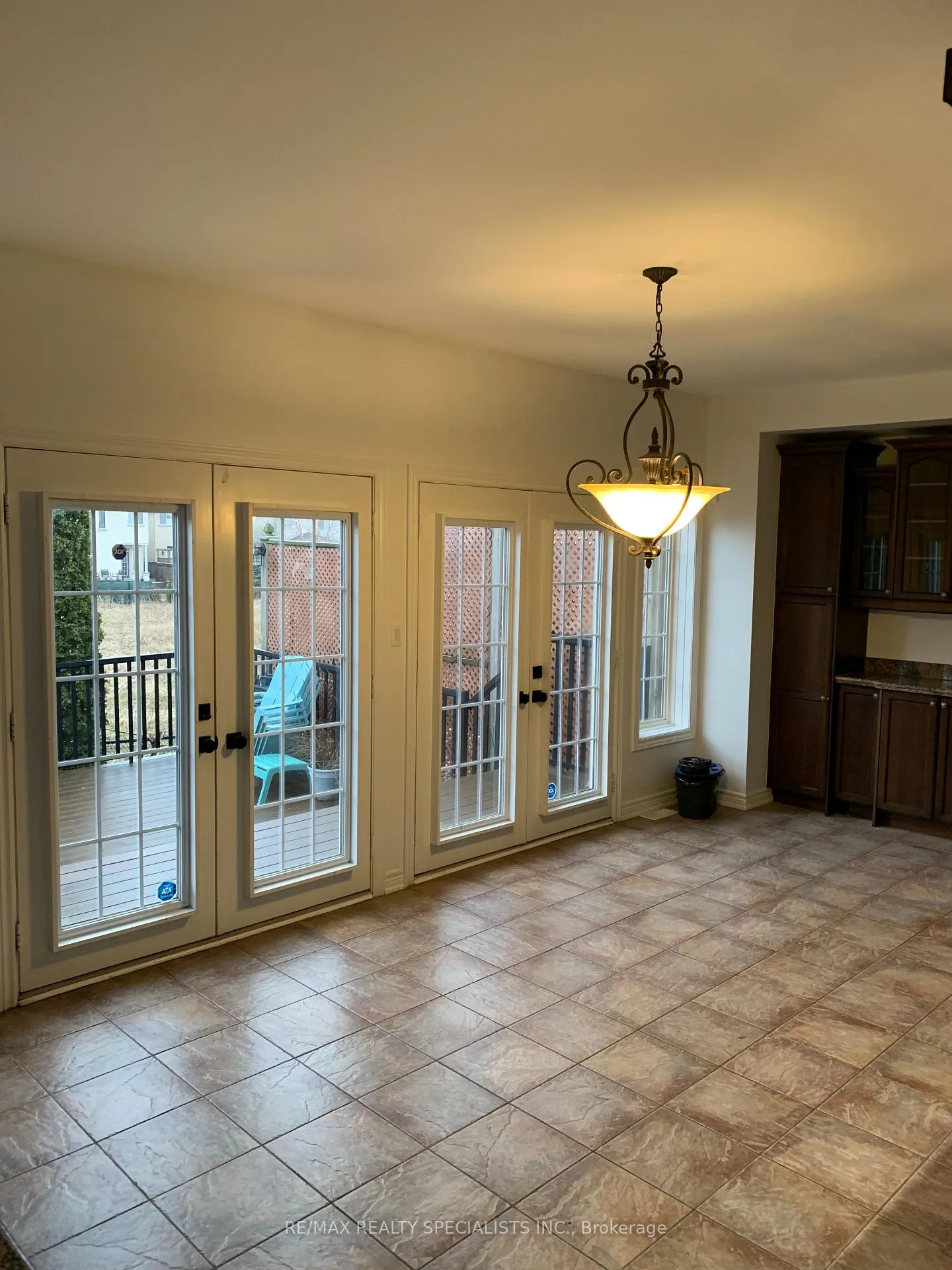 Photo 7 of 12 Fair Street, Hamilton, Ancaster — HOMEH