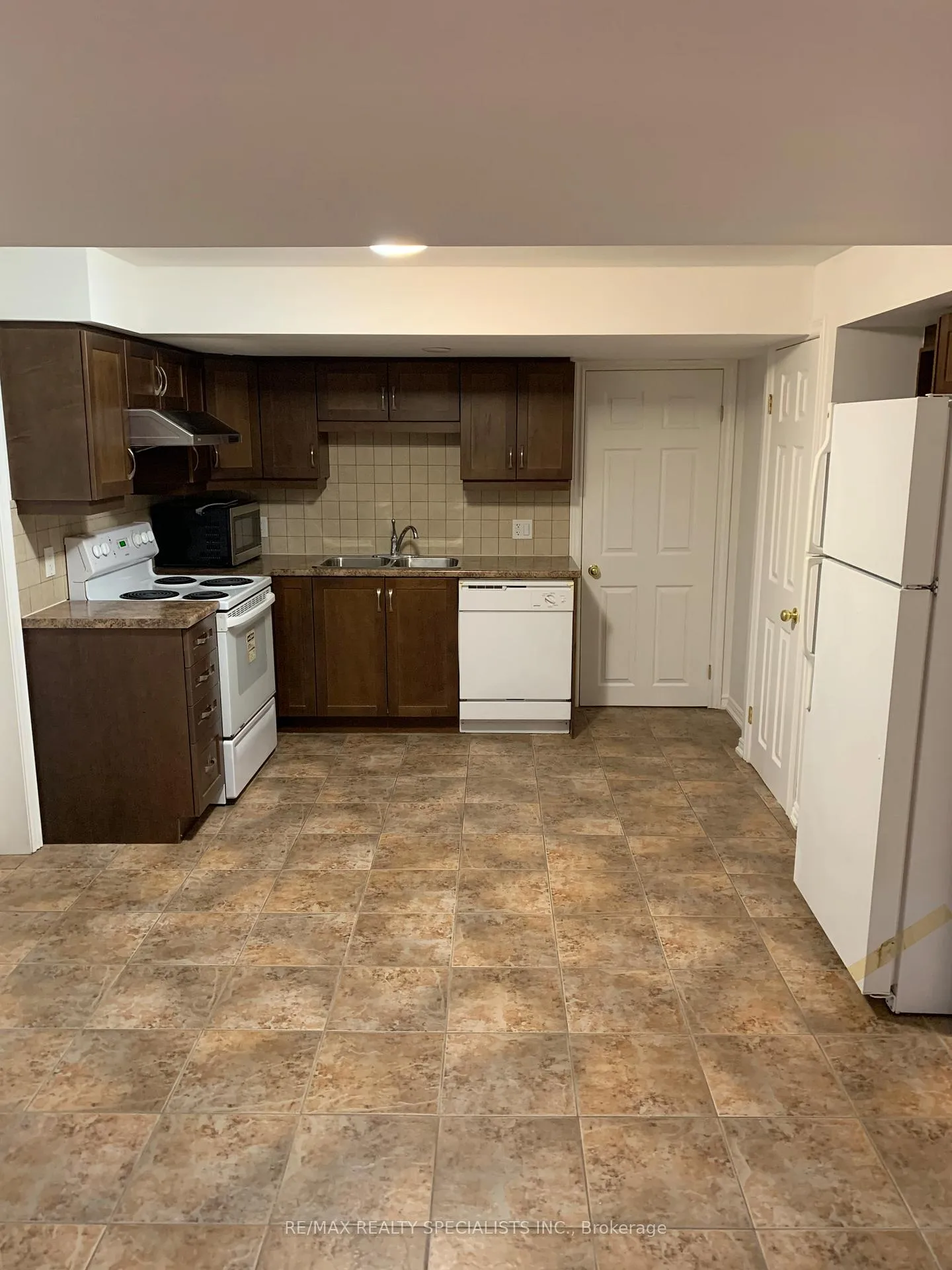 Photo 19 of 12 Fair Street, Hamilton, Ancaster — HOMEH
