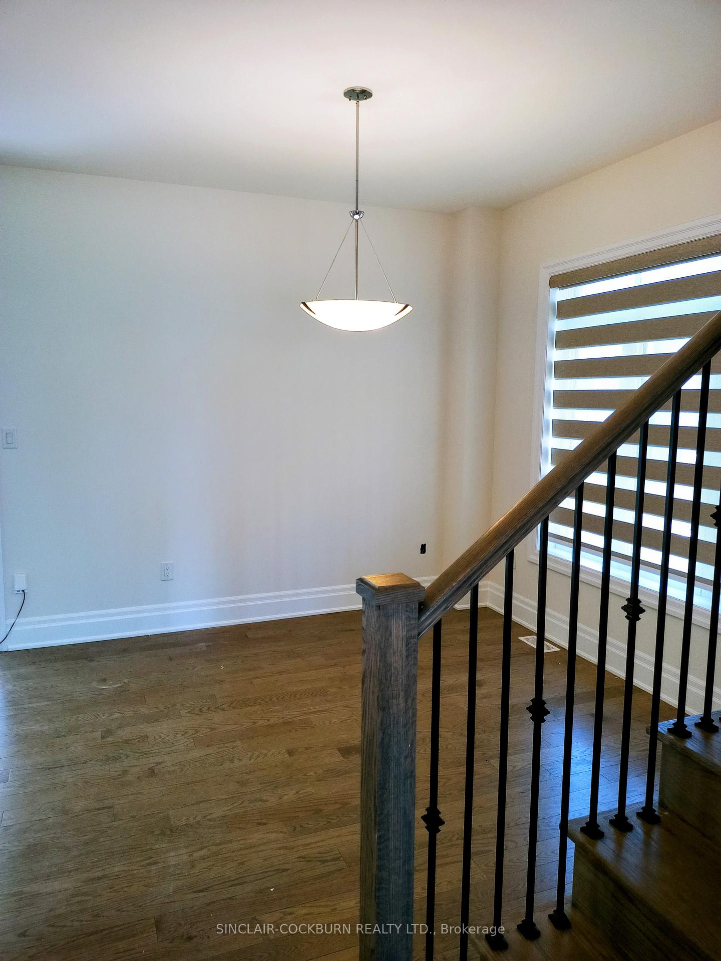 Photo 4 of 14 Michener Drive, Brampton, Sandringham-Wellington North — HOMEH