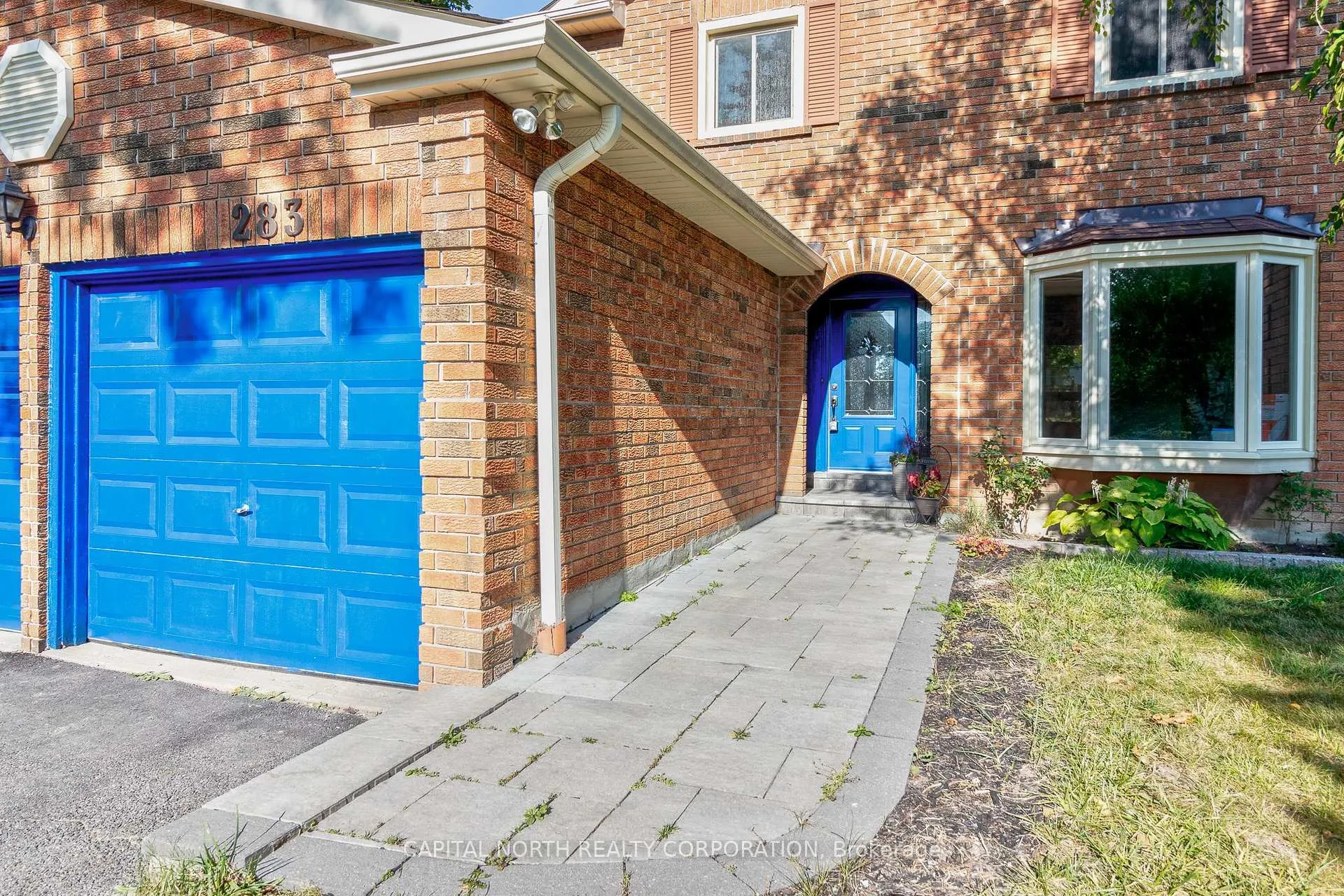 Photo 3 of 283 Crestwood Road, Caledon, Bolton North — HOMEH
