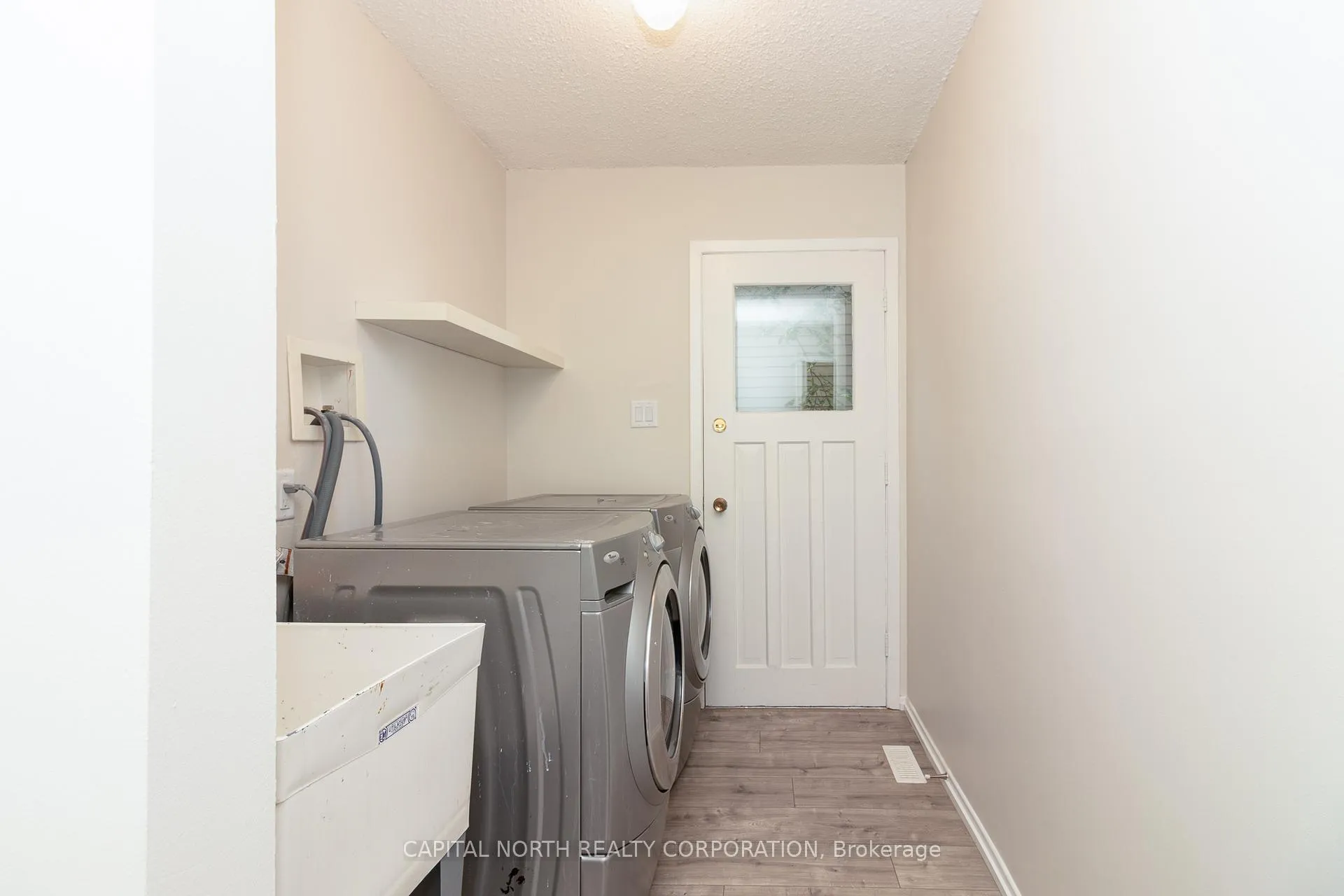 Photo 13 of 283 Crestwood Road, Caledon, Bolton North — HOMEH