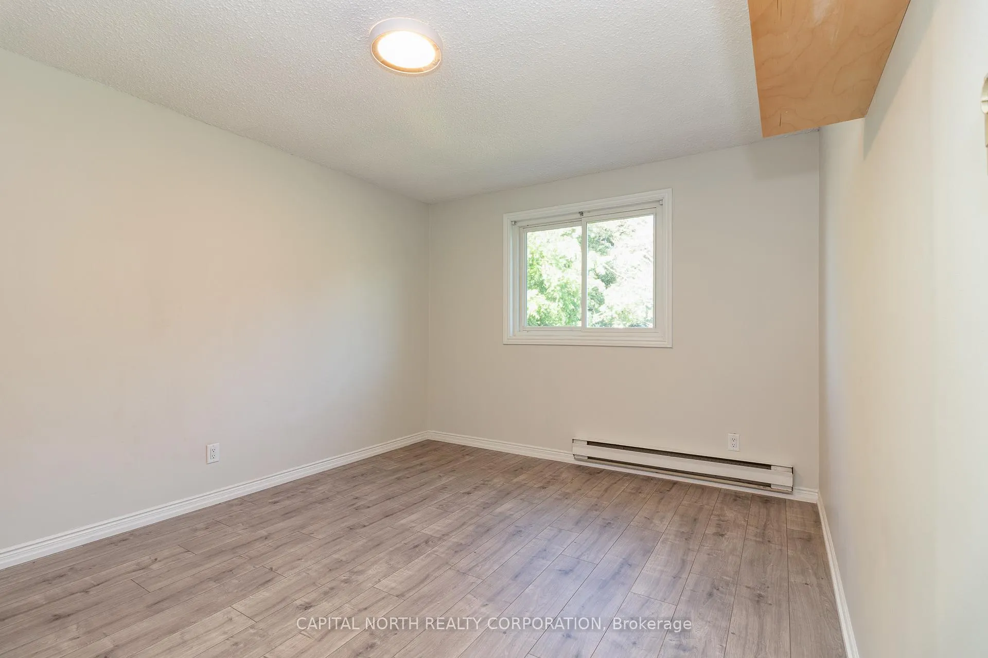 Photo 19 of 283 Crestwood Road, Caledon, Bolton North — HOMEH