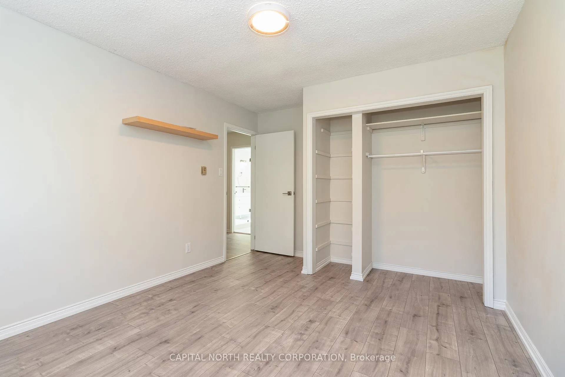 Photo 20 of 283 Crestwood Road, Caledon, Bolton North — HOMEH