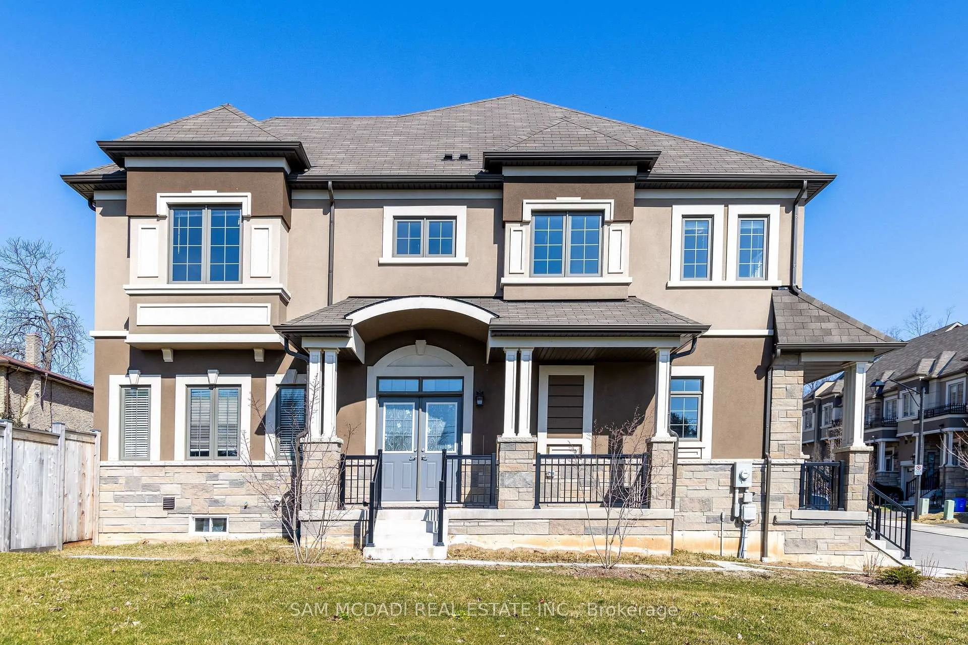 Photo 2 of Unit 1, 515 Garner Road W, Hamilton, Ancaster — HOMEH