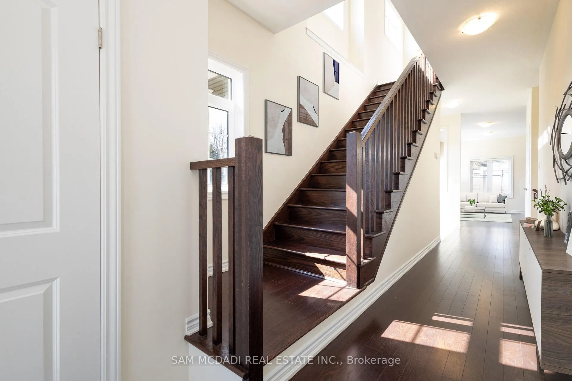 Photo 5 of Unit 1, 515 Garner Road W, Hamilton, Ancaster — HOMEH