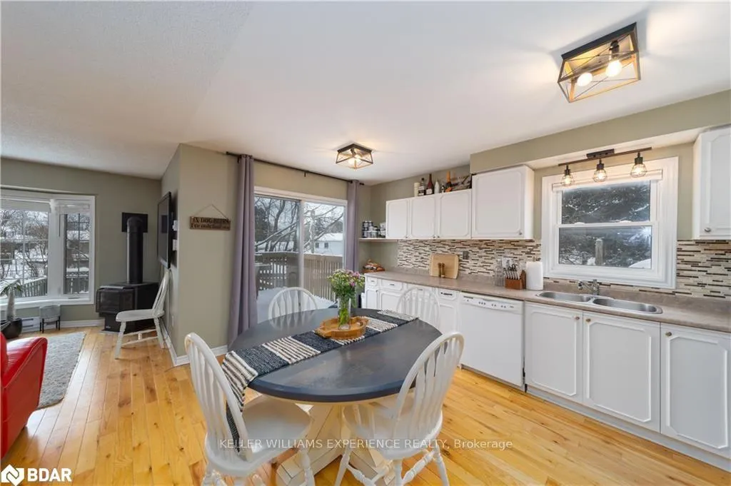 Photo 10 of 334 Shelburne Place, Shelburne — HOMEH
