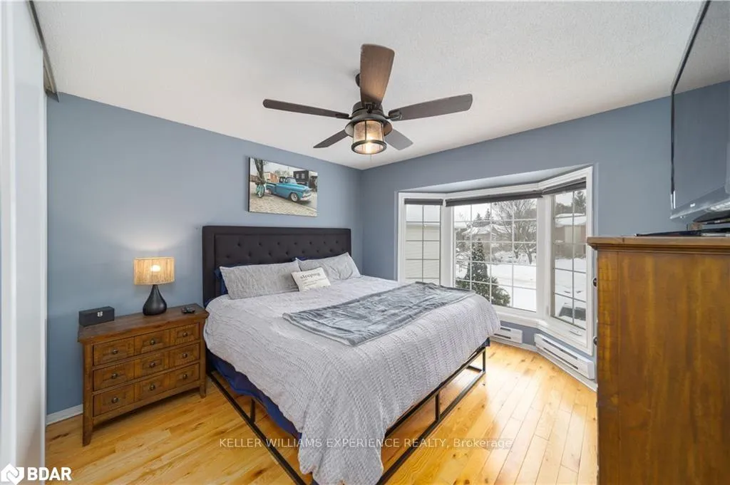 Photo 12 of 334 Shelburne Place, Shelburne — HOMEH