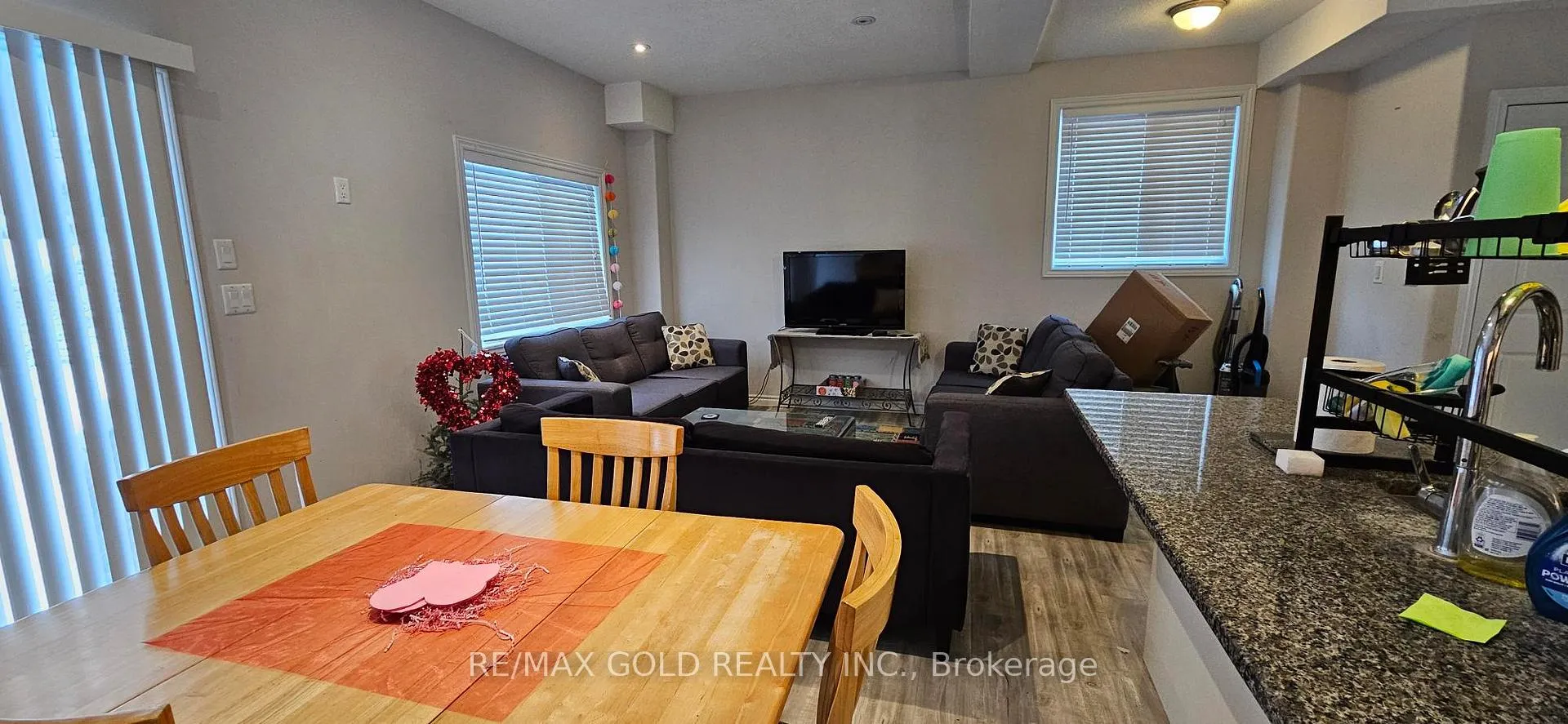 Photo 8 of Unit Upper, 350 Luella Street, Kitchener, Central Frederick — HOMEH