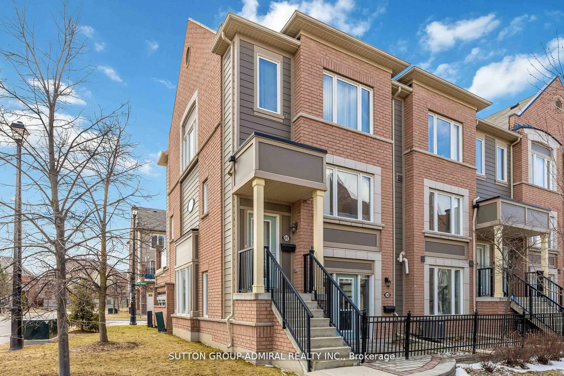 Photo 3 of 60 Harry Penrose Avenue, Aurora, Bayview Northeast — HOMEH