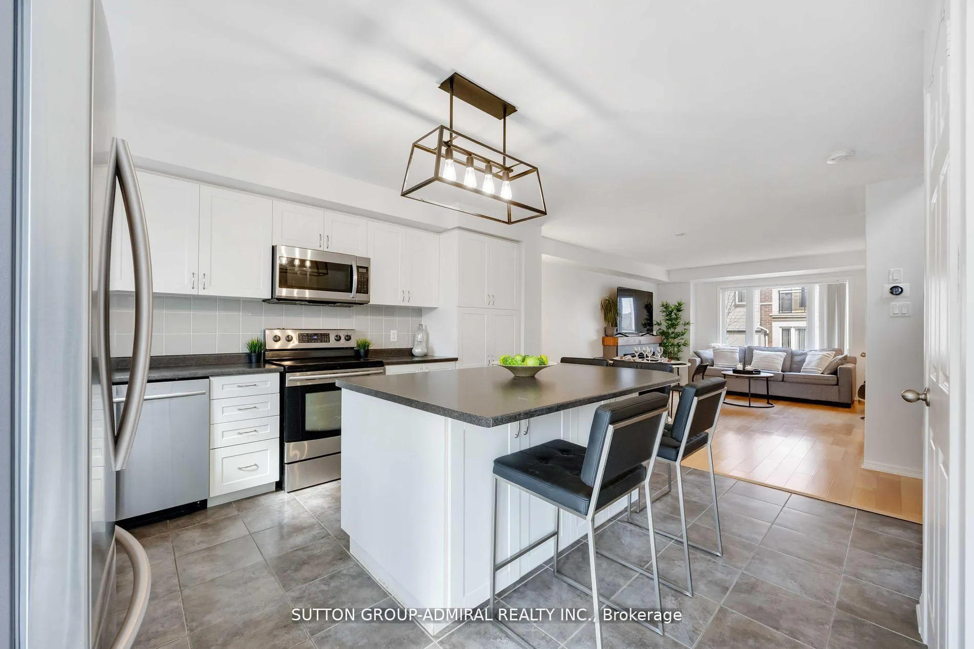 Photo 10 of 60 Harry Penrose Avenue, Aurora, Bayview Northeast — HOMEH
