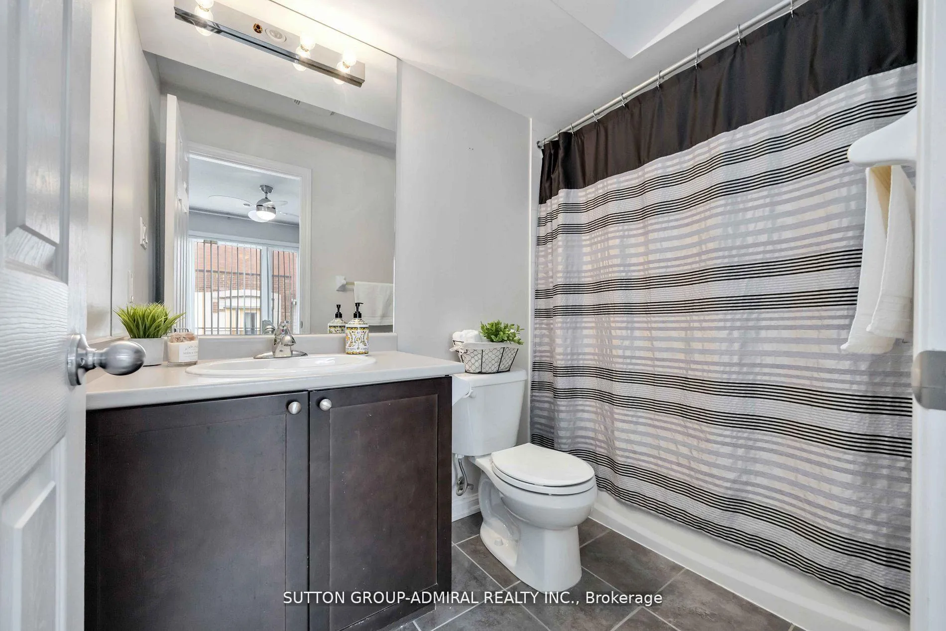 Photo 15 of 60 Harry Penrose Avenue, Aurora, Bayview Northeast — HOMEH