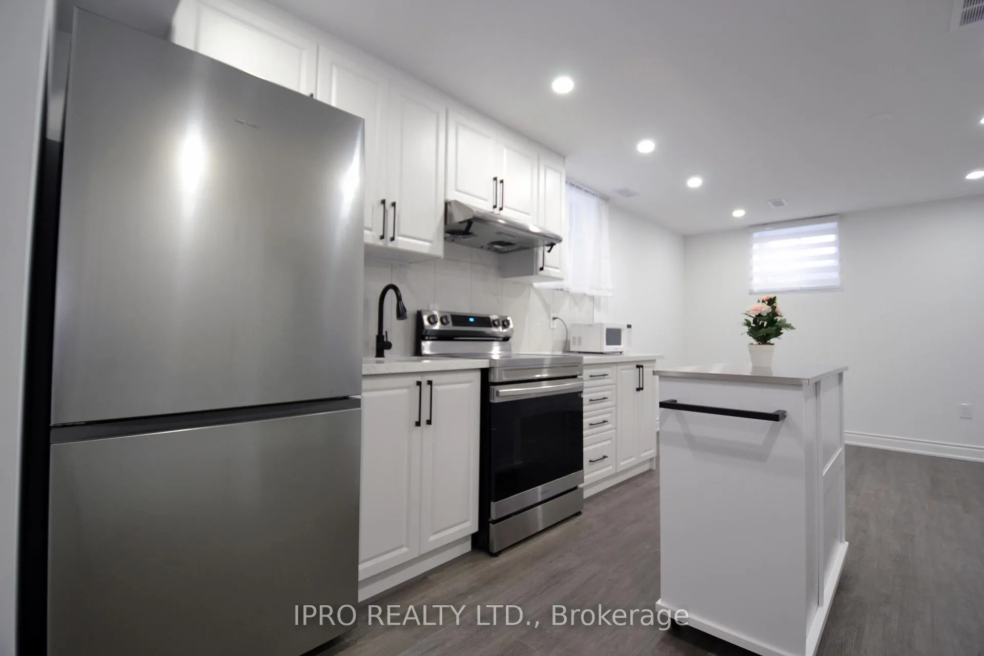 Photo 12 of Unit Basement, 151 Elmore Drive, Hamilton, Eleanor — HOMEH