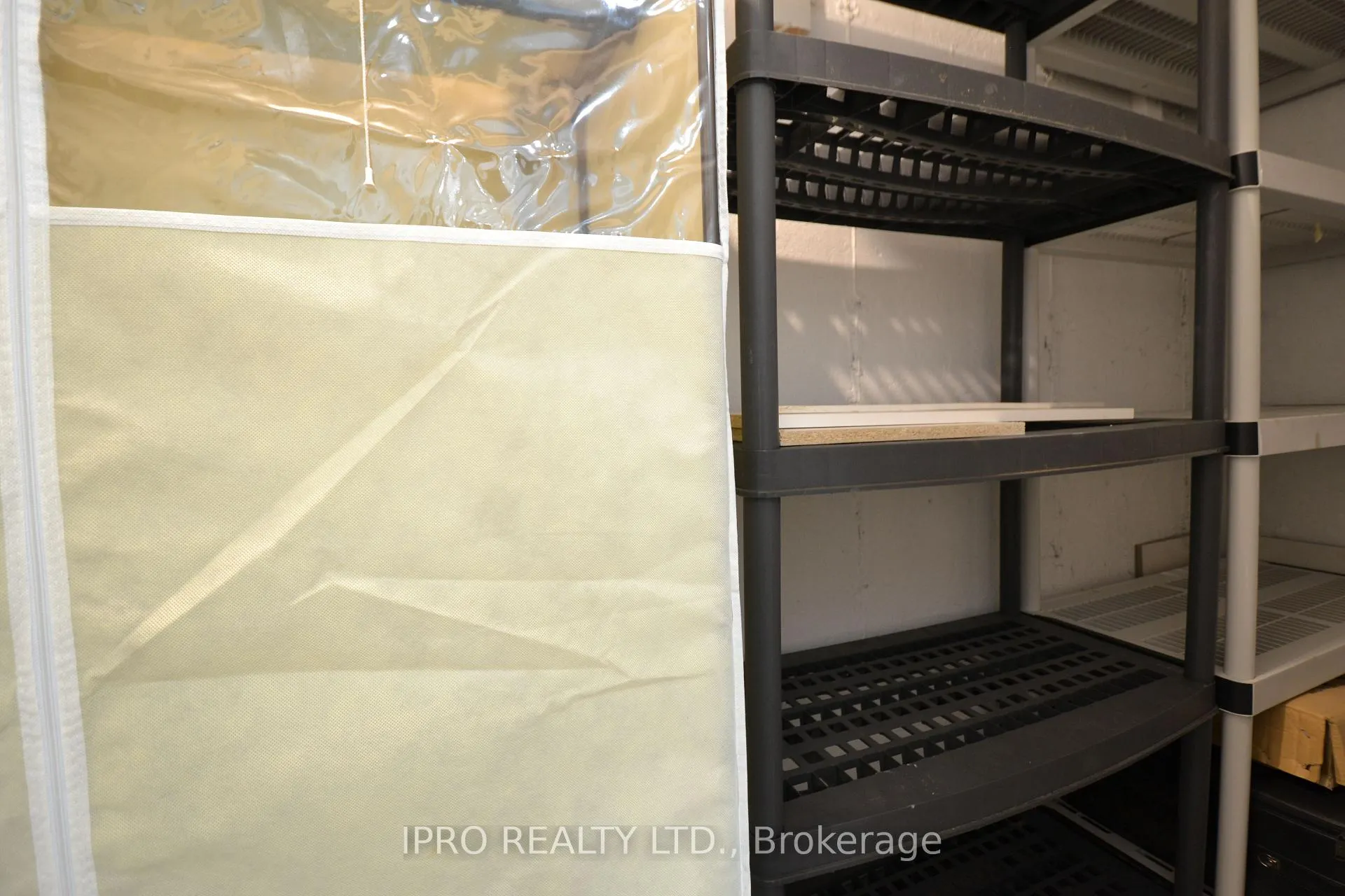 Photo 25 of Unit Basement, 151 Elmore Drive, Hamilton, Eleanor — HOMEH