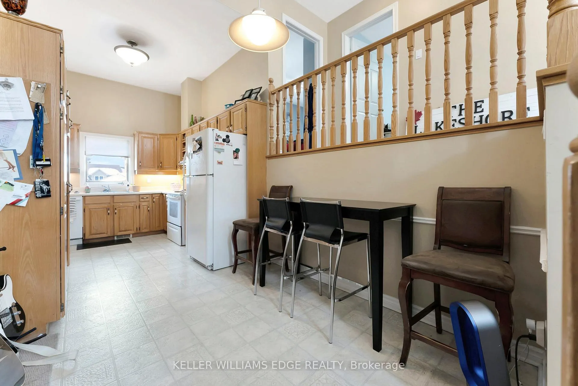 Photo 3 of 355 Dundas Street E, Hamilton, Waterdown — HOMEH
