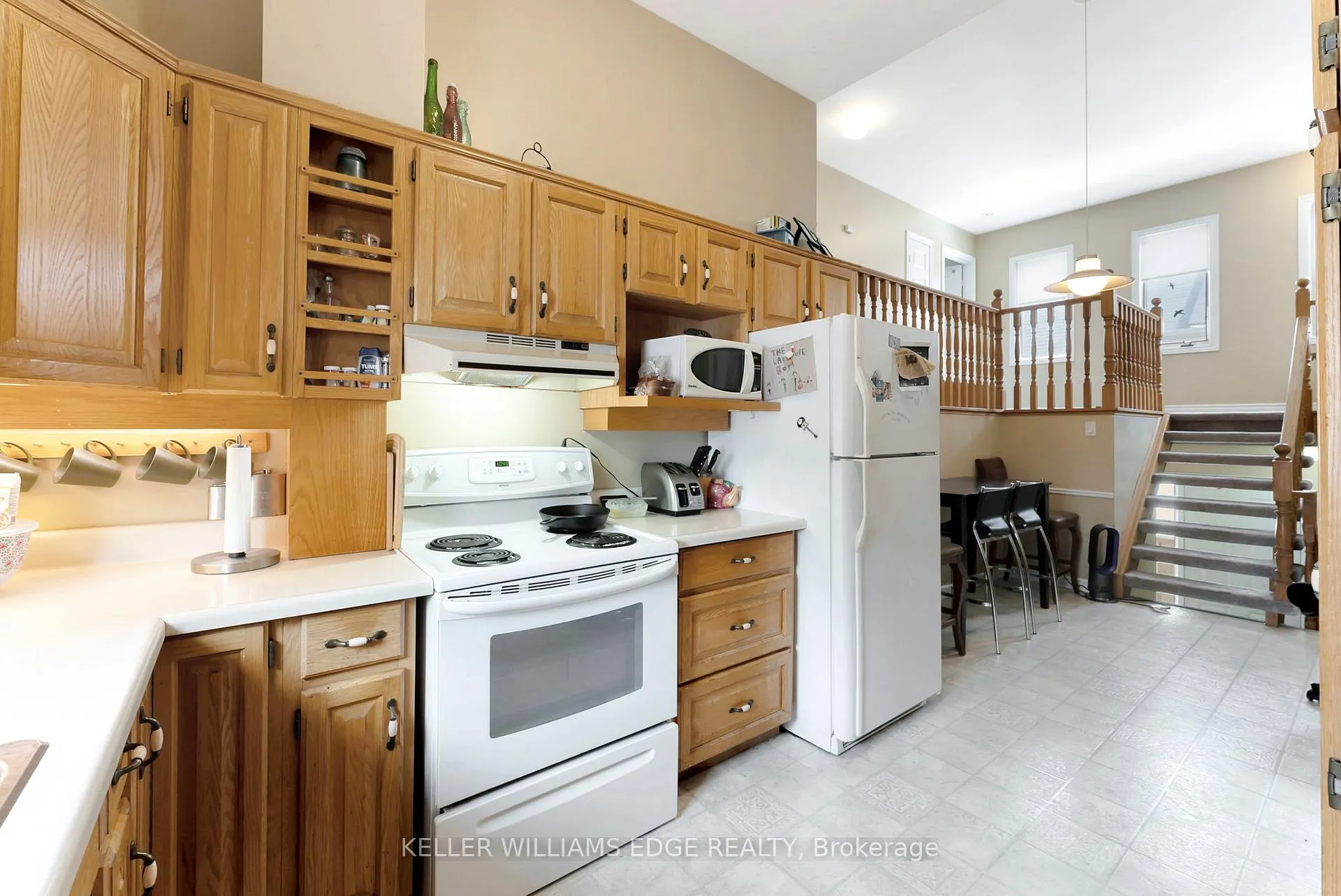 Photo 6 of 355 Dundas Street E, Hamilton, Waterdown — HOMEH