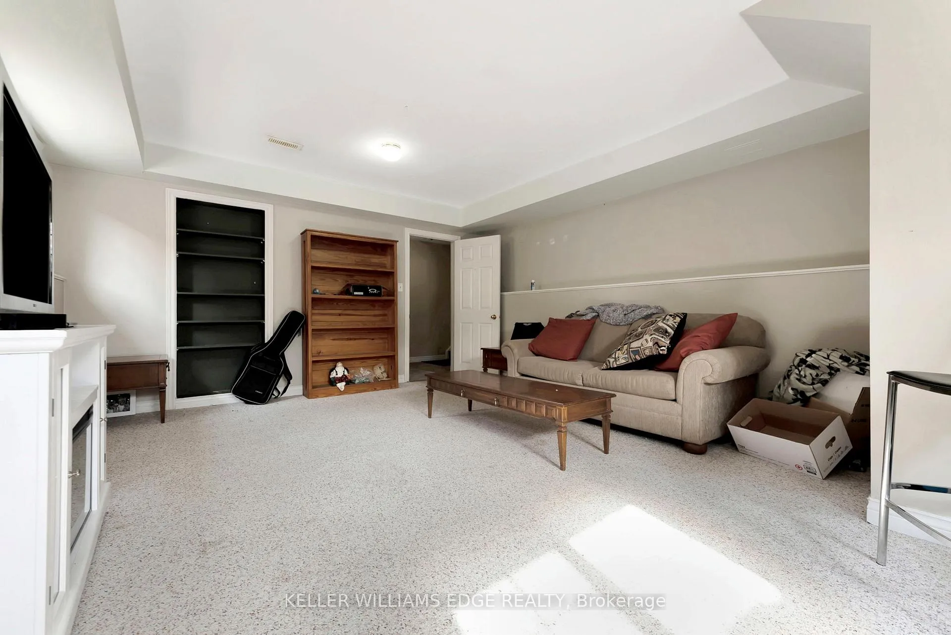 Photo 16 of 355 Dundas Street E, Hamilton, Waterdown — HOMEH