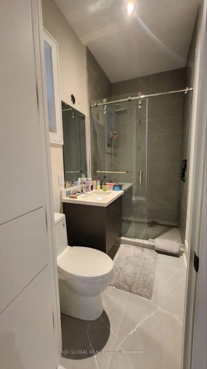 Photo 7 of Unit Lower level, 176 Hendon Avenue, North York, Newtonbrook West — HOMEH