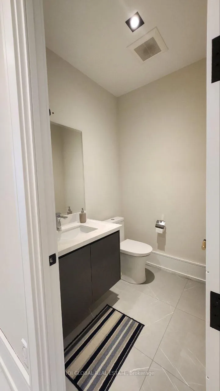 Photo 10 of Unit Lower level, 176 Hendon Avenue, North York, Newtonbrook West — HOMEH