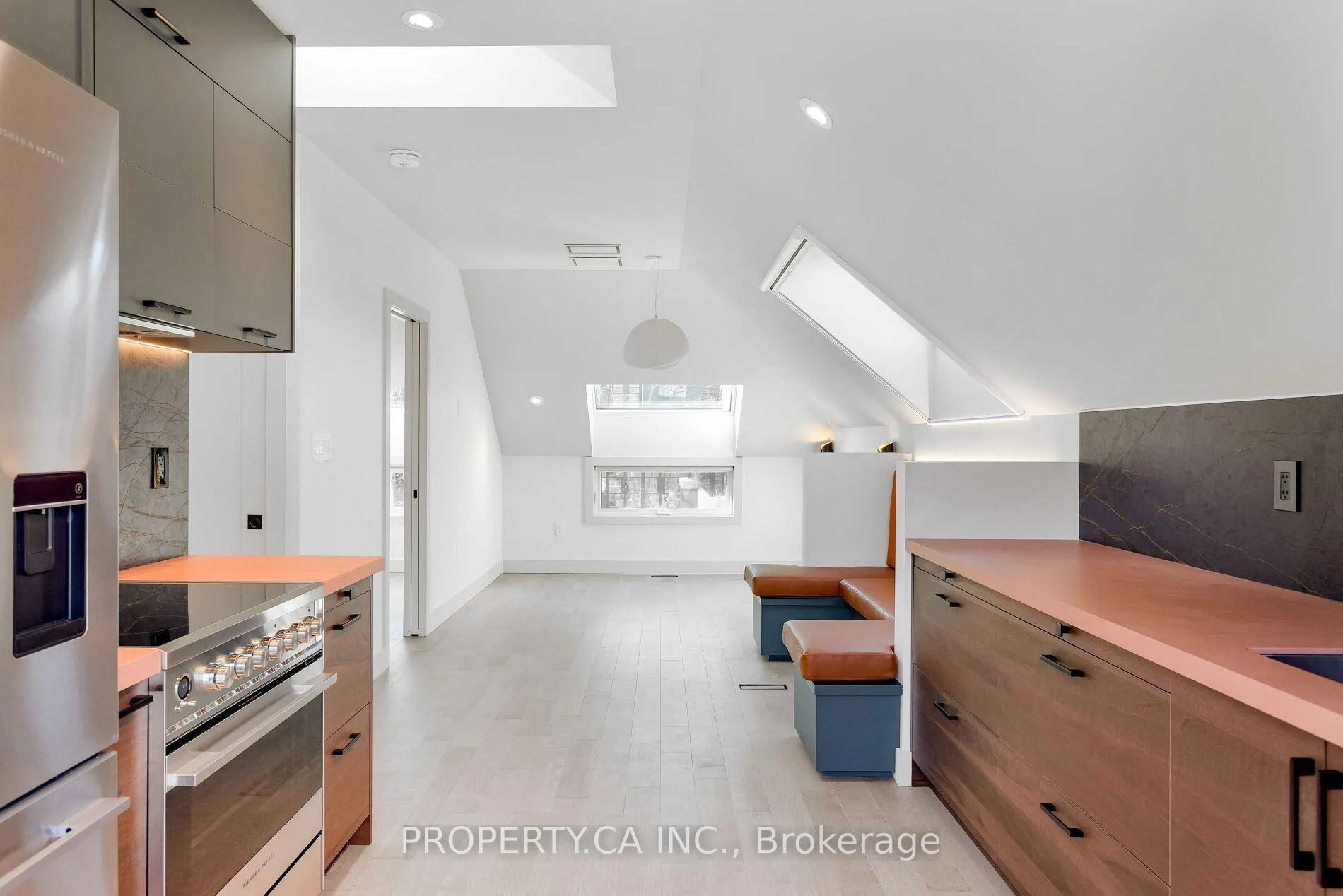 Photo 5 of Unit Garden, 110 Concord Avenue, Toronto, Palmerston-Little Italy — HOMEH