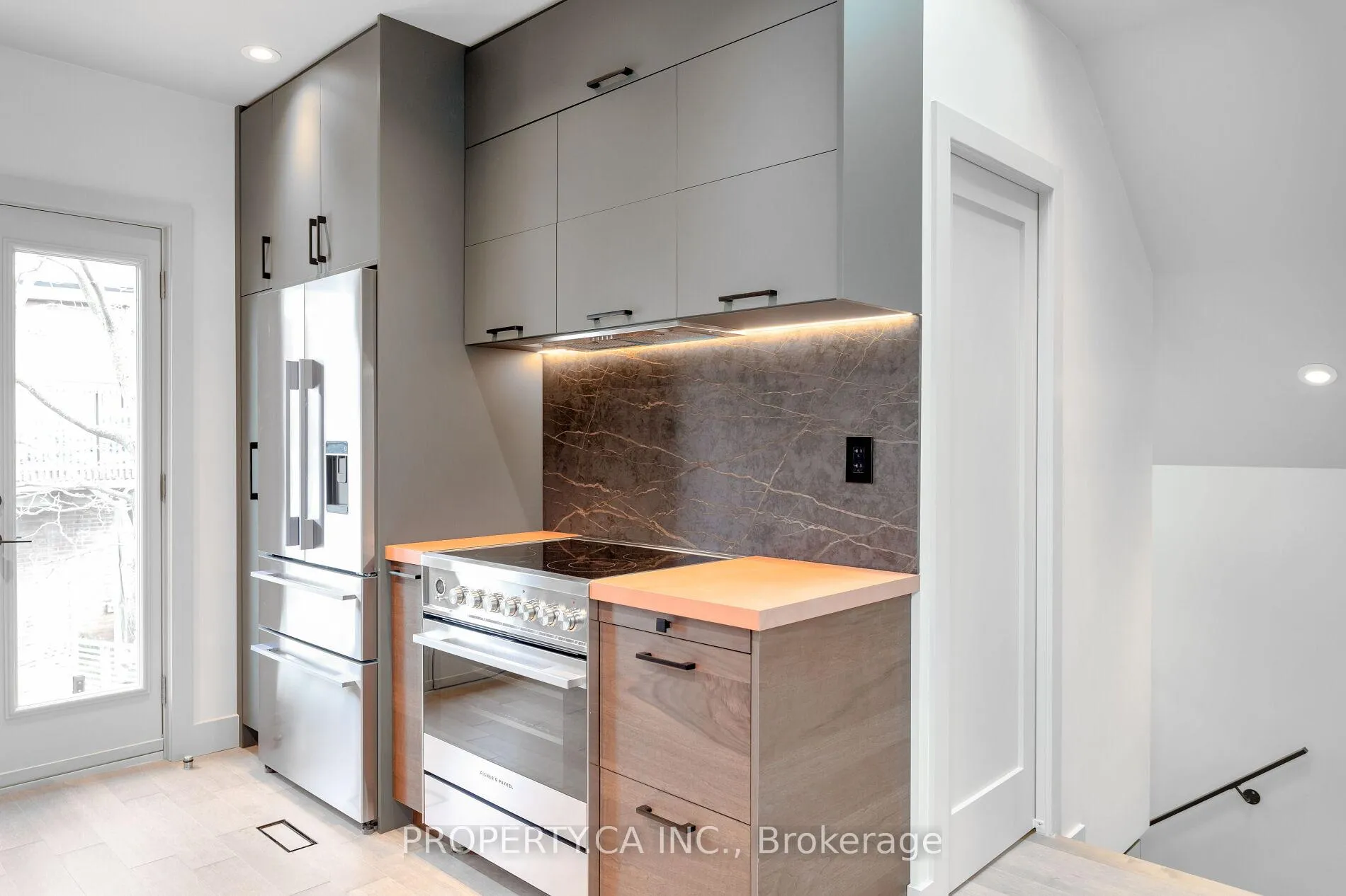 Photo 11 of Unit Garden, 110 Concord Avenue, Toronto, Palmerston-Little Italy — HOMEH