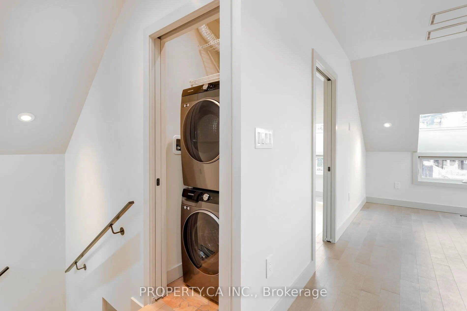 Photo 36 of Unit Garden, 110 Concord Avenue, Toronto, Palmerston-Little Italy — HOMEH