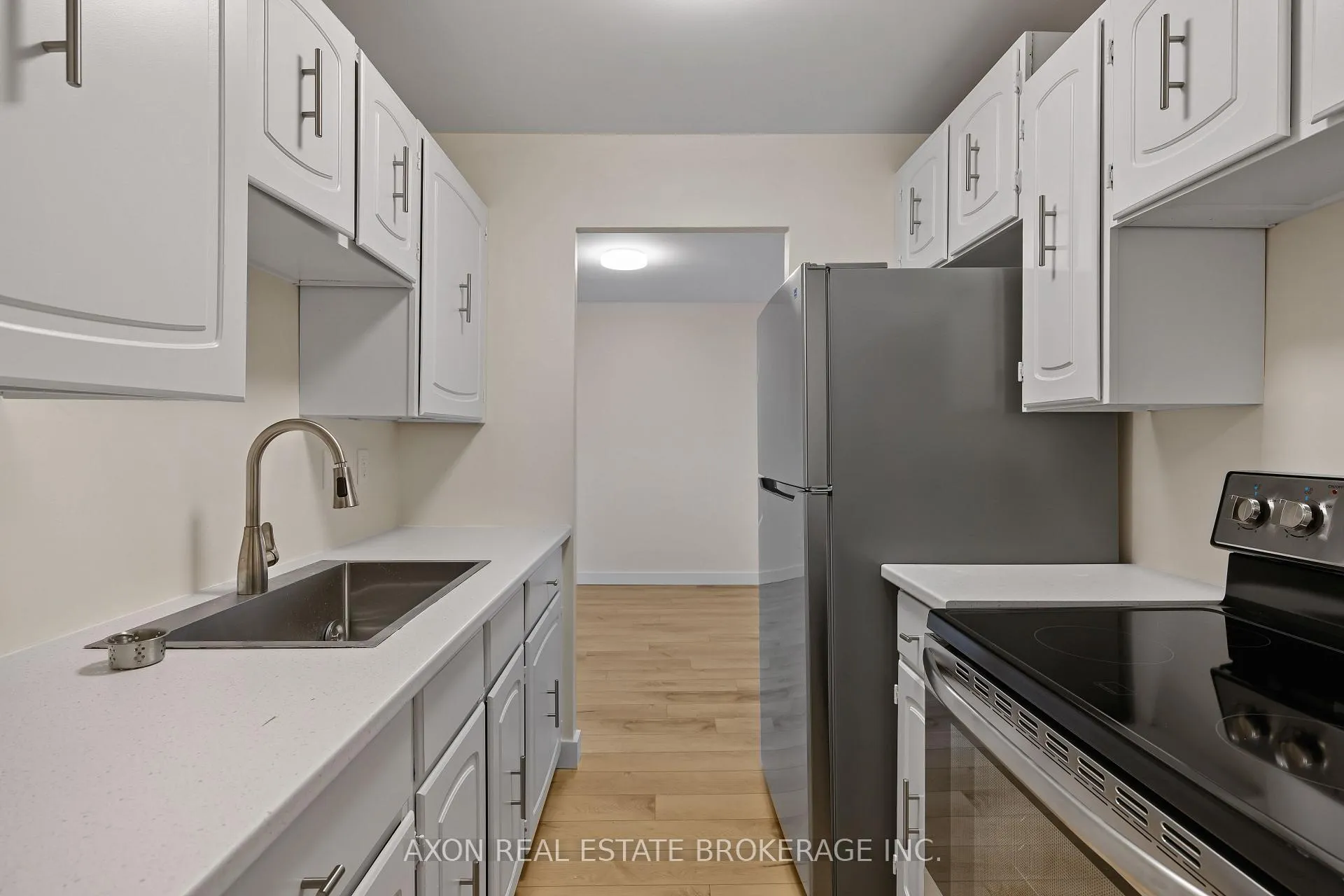 Photo 6 of Unit 501, 358 Queen Mary Road, Kingston, West of Sir John A. Blvd — HOMEH