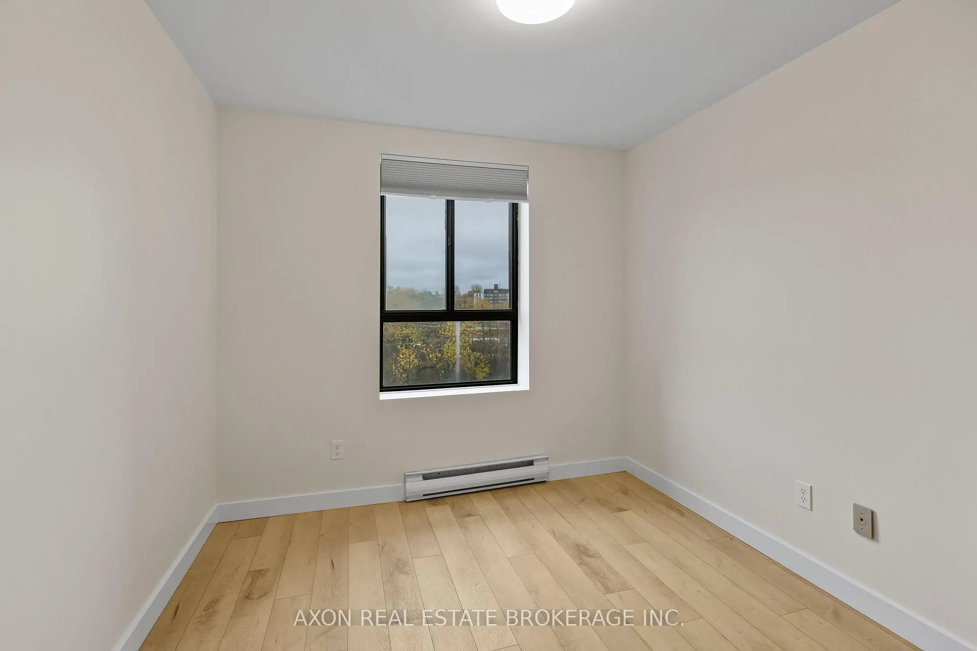 Photo 17 of Unit 501, 358 Queen Mary Road, Kingston, West of Sir John A. Blvd — HOMEH