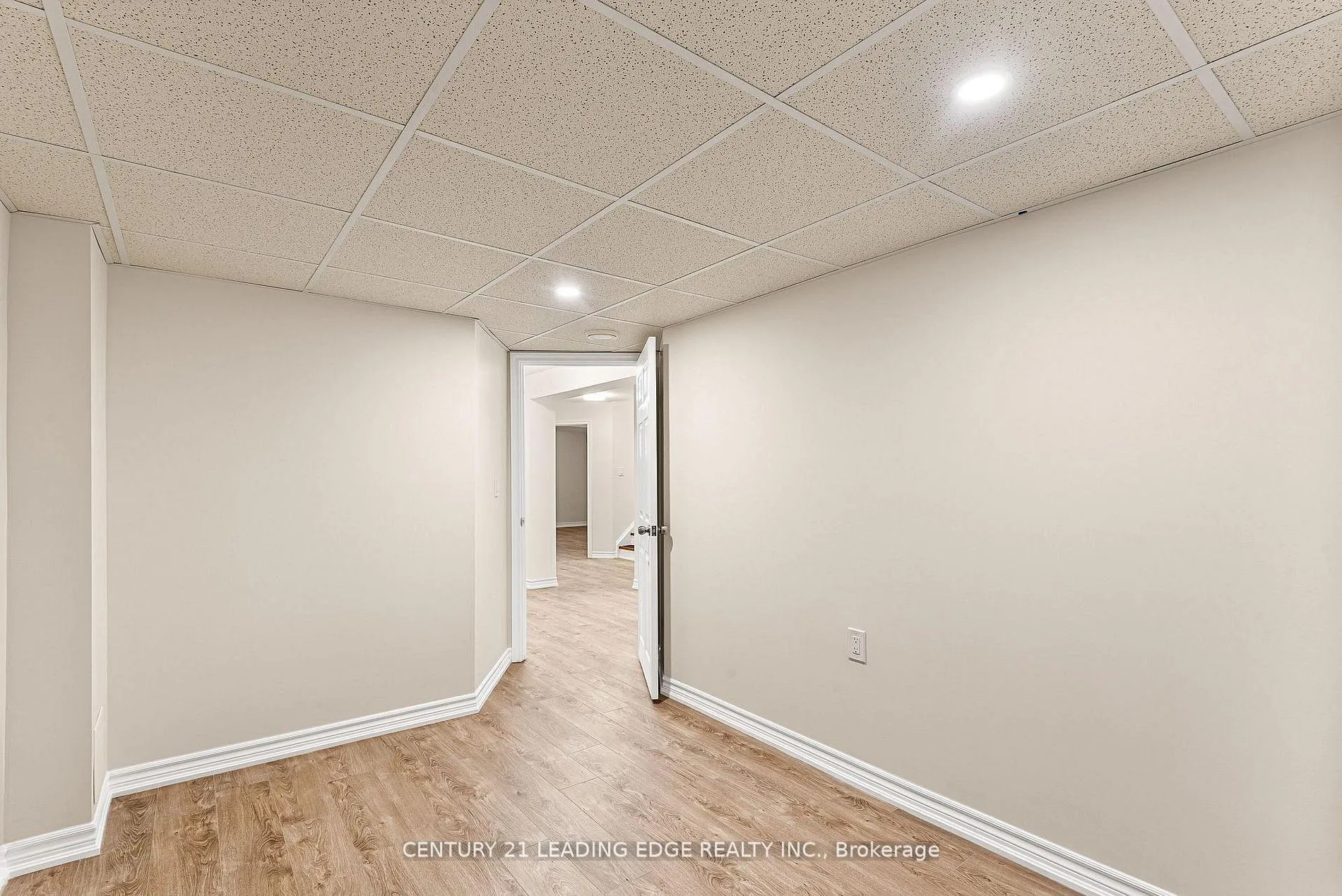Photo 17 of Unit LOWER, 901 William Lee Avenue, Oshawa, Taunton — HOMEH