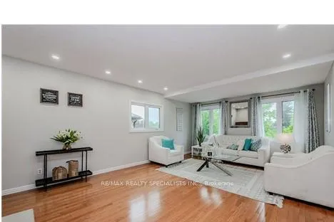 Photo 4 of Unit Upper, 250 Driftwood Drive, Kitchener — HOMEH