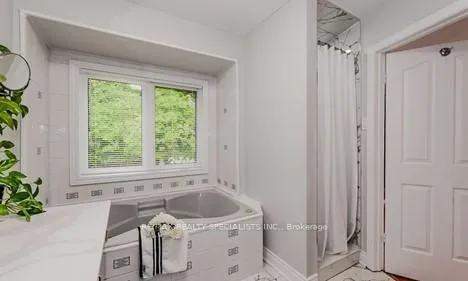 Photo 18 of Unit Upper, 250 Driftwood Drive, Kitchener — HOMEH