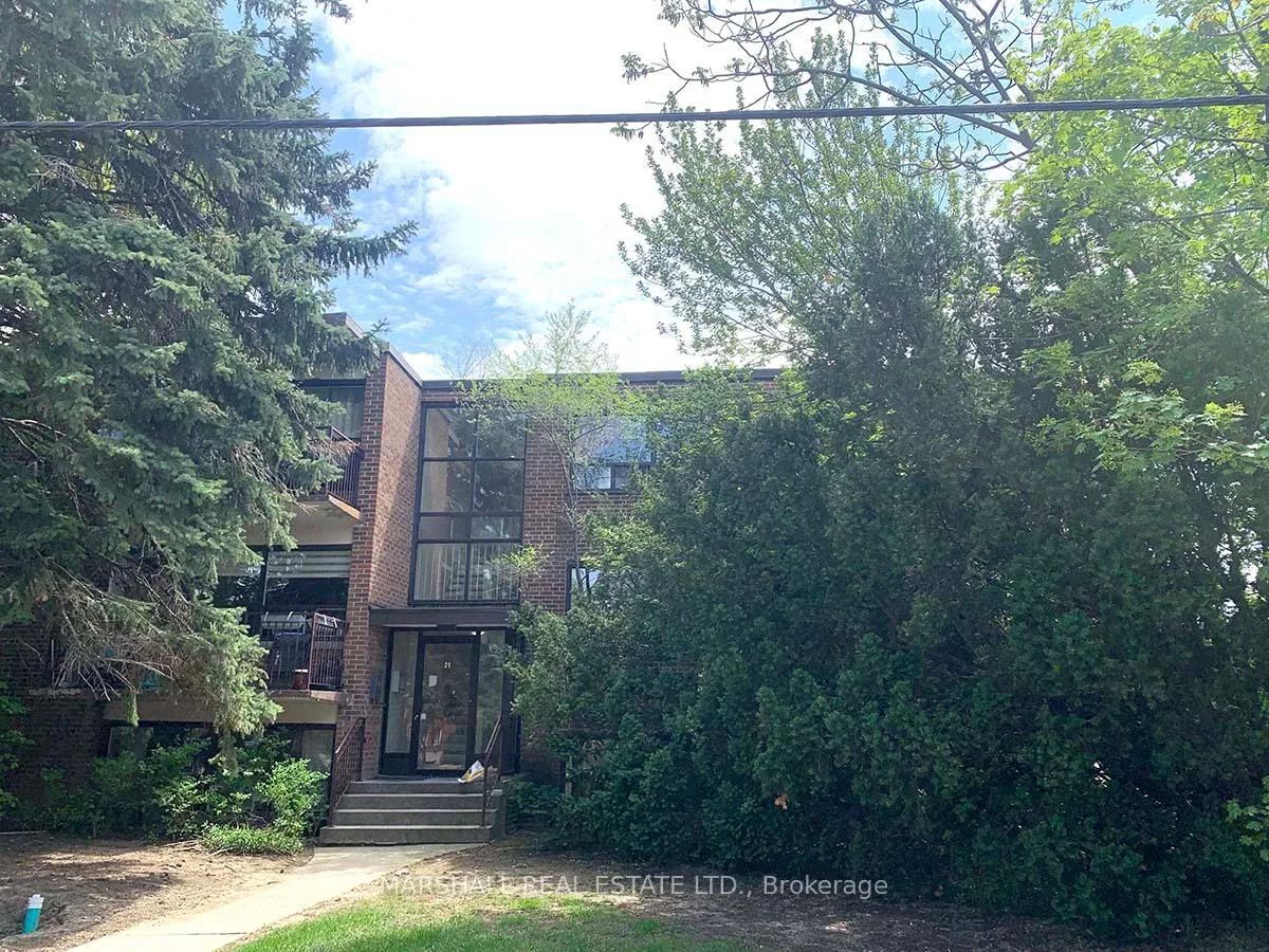 Front of Unit Apt 3, 21 Fraserwood Avenue