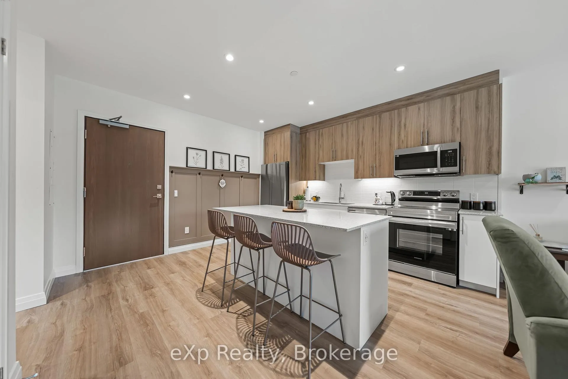 Photo 7 of Unit 305, 525 New Dundee Road, Kitchener — HOMEH