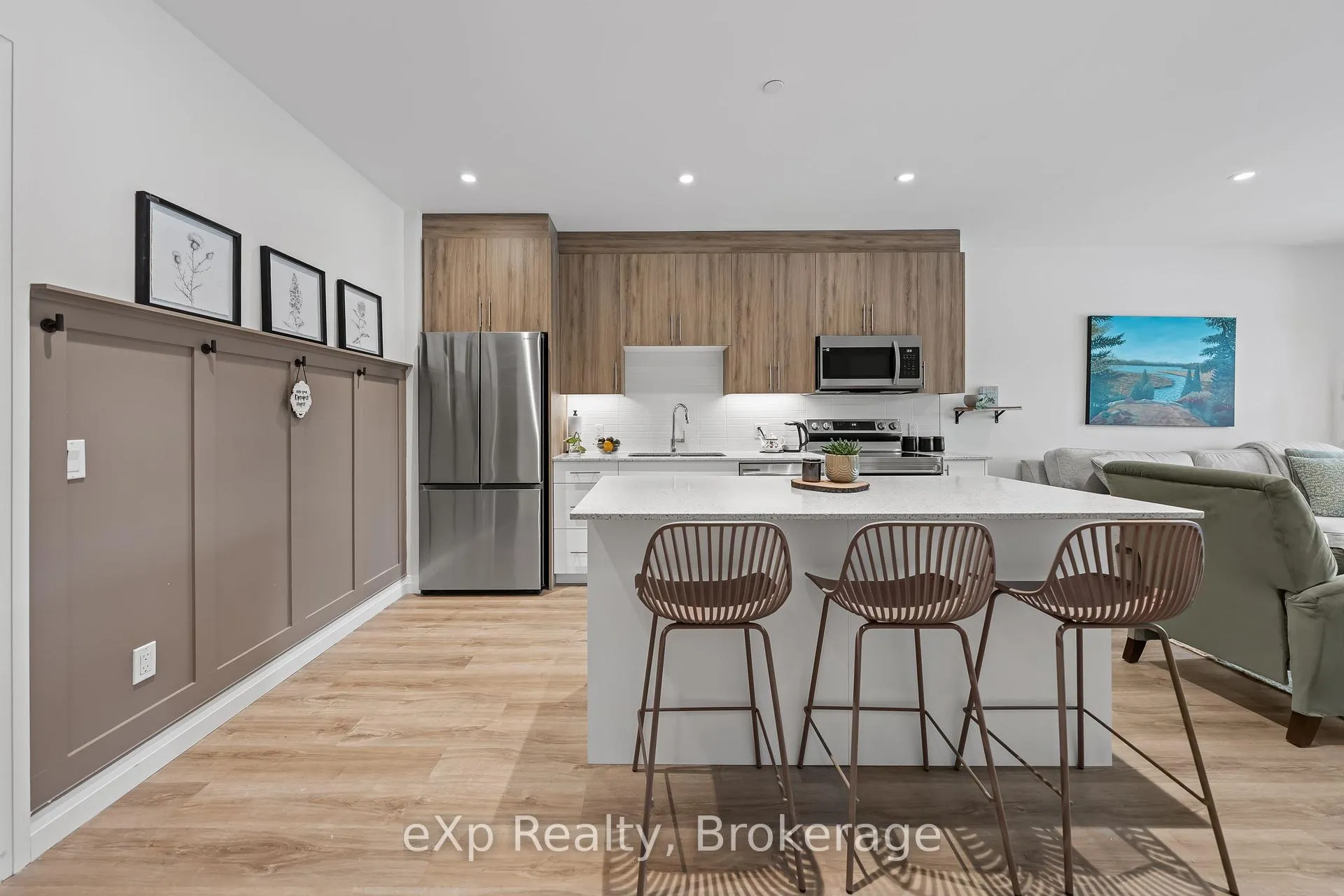 Photo 8 of Unit 305, 525 New Dundee Road, Kitchener — HOMEH