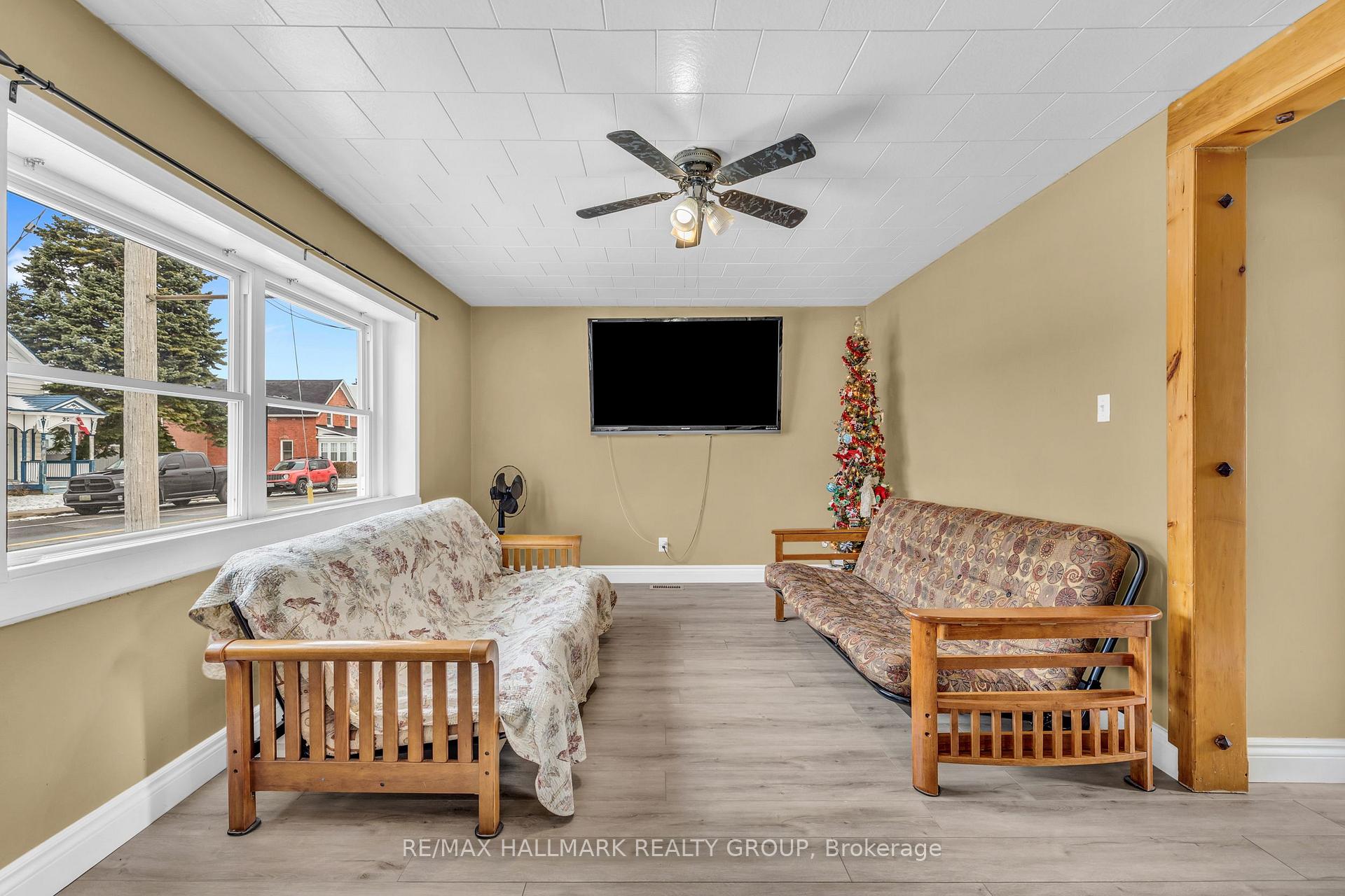 Photo 9 of 3045 John Street, Edwardsburgh/Cardinal, Town of Cardinal — HOMEH