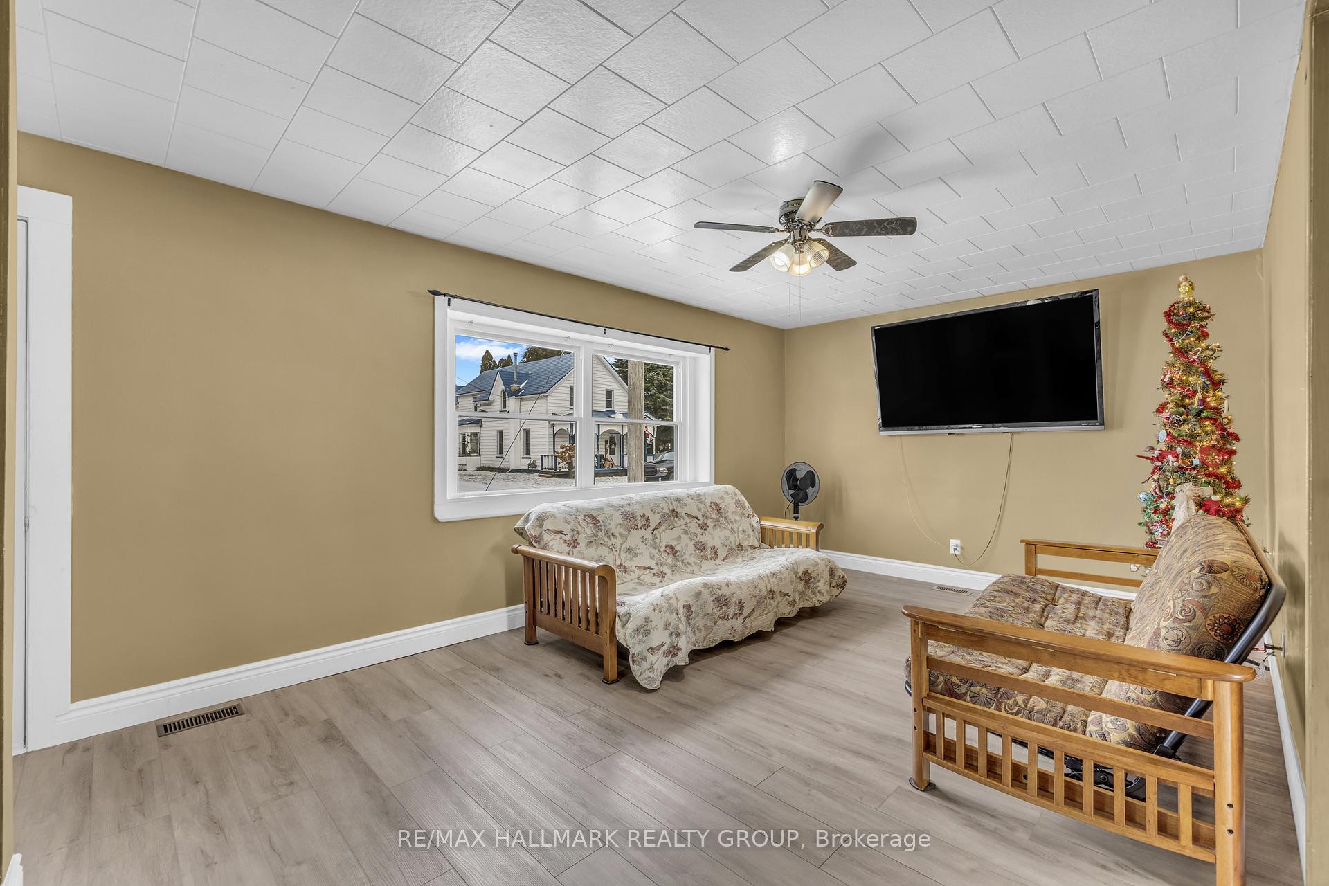 Photo 11 of 3045 John Street, Edwardsburgh/Cardinal, Town of Cardinal — HOMEH