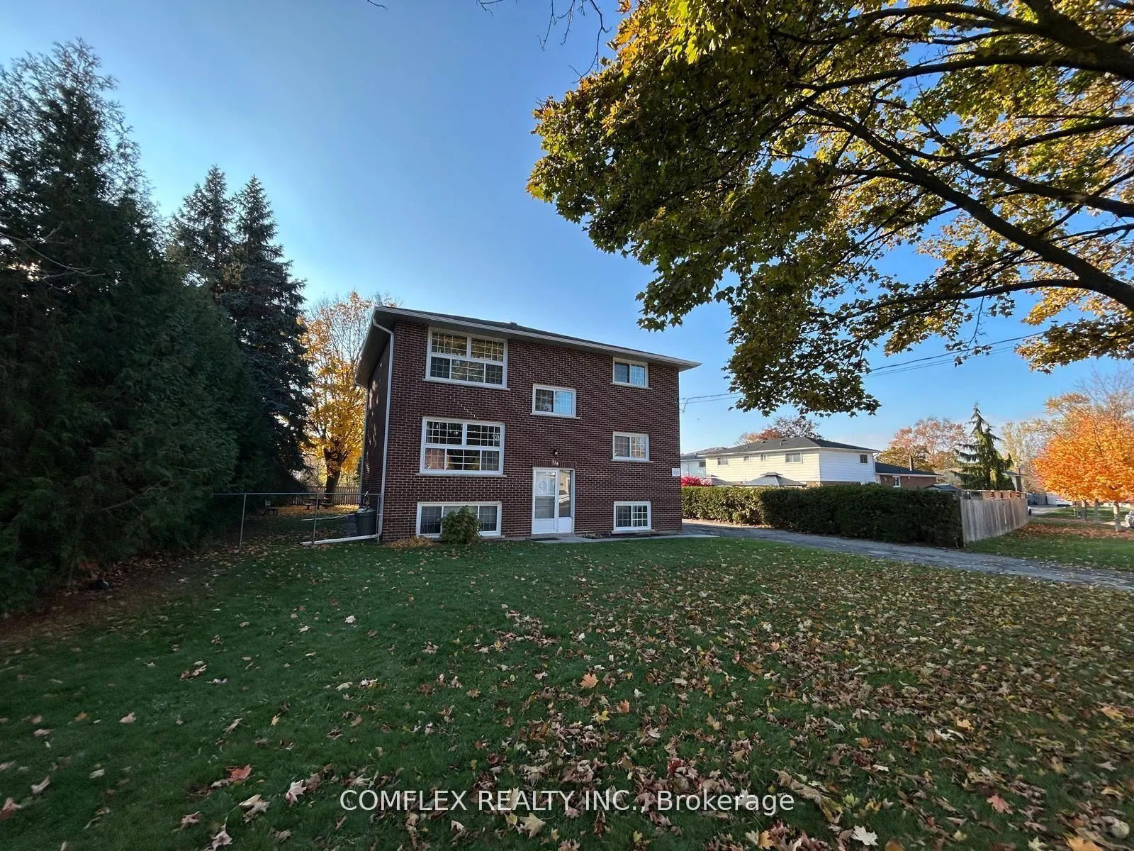 Photo 1 of 334 Surrey Drive, Oshawa, Eastdale — HOMEH