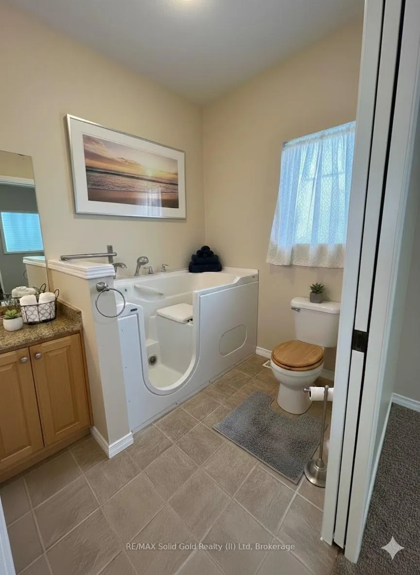 Photo 8 of 87 Ellis Avenue, Waterloo — HOMEH