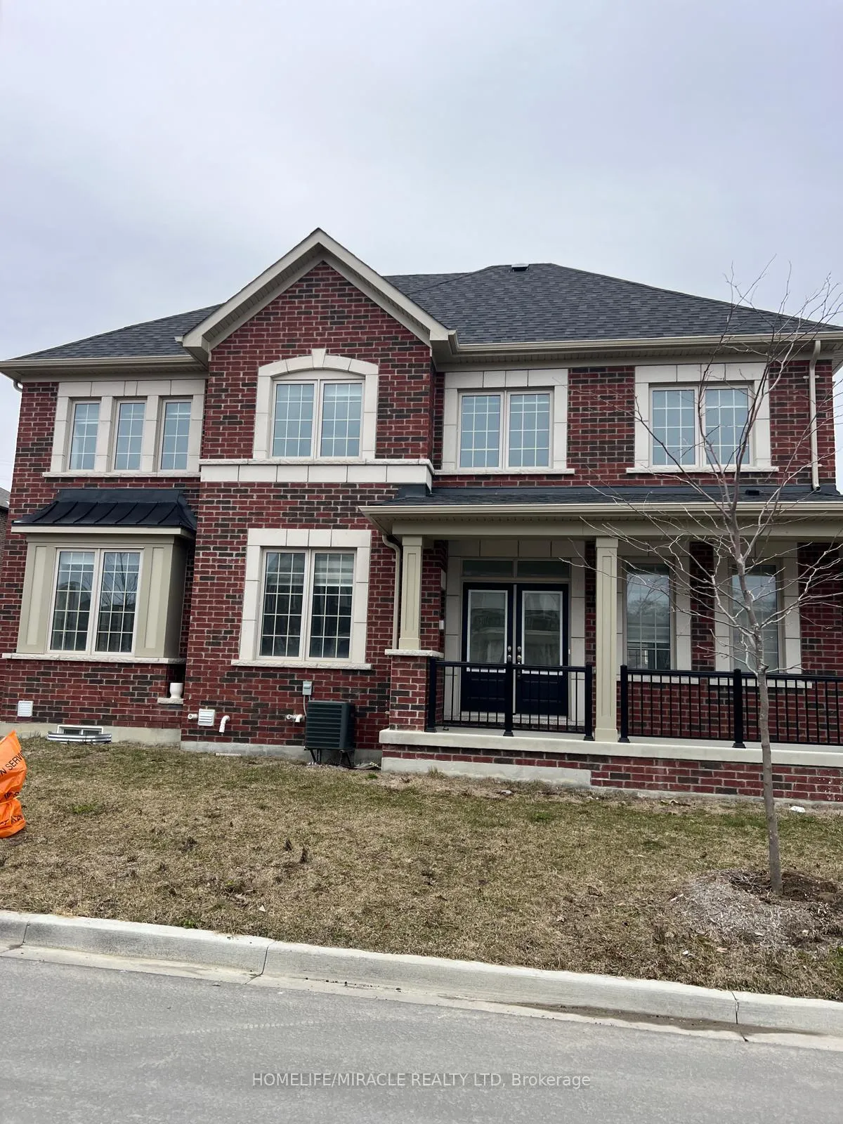 Front of 1430 Stillmeadow Lane