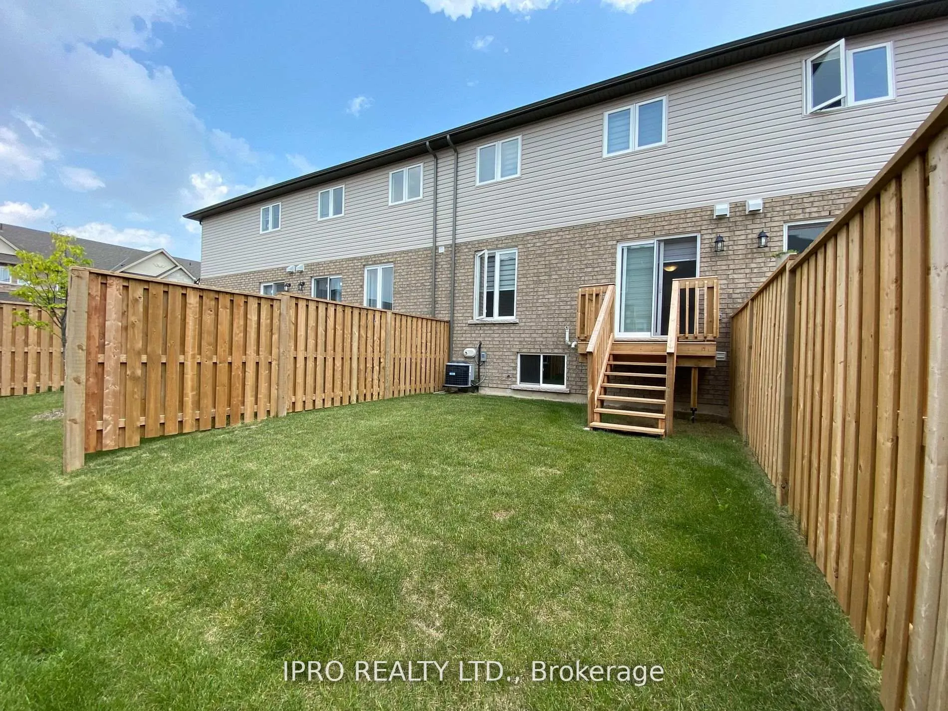 Photo 29 of 3 Oceanus Avenue, Hamilton, Hannon — HOMEH