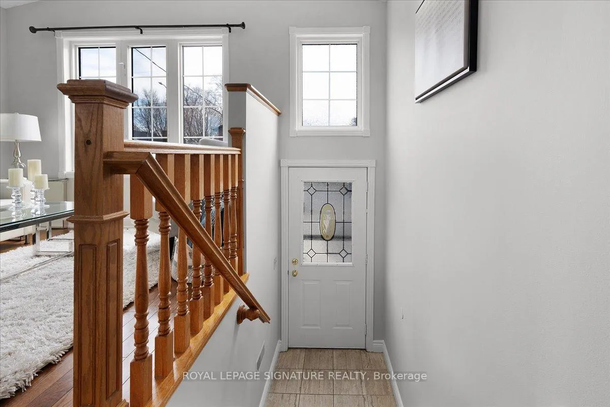 Photo 3 of Unit Upper, 590 Devon Avenue, Oshawa, Donevan — HOMEH