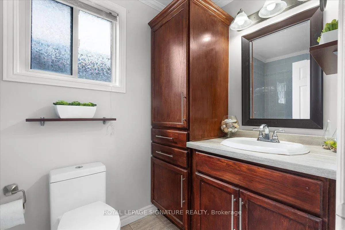 Photo 19 of Unit Upper, 590 Devon Avenue, Oshawa, Donevan — HOMEH