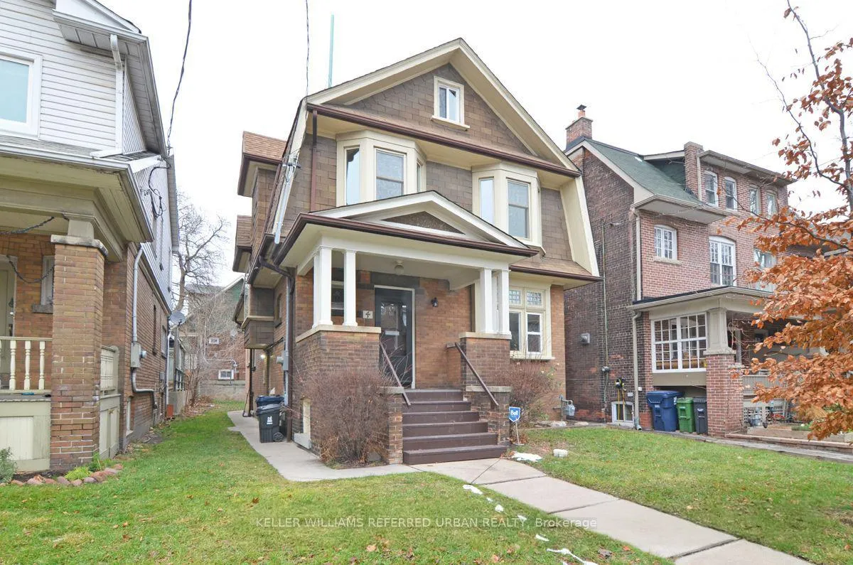 Front of Unit Upper, 4 Columbine Avenue