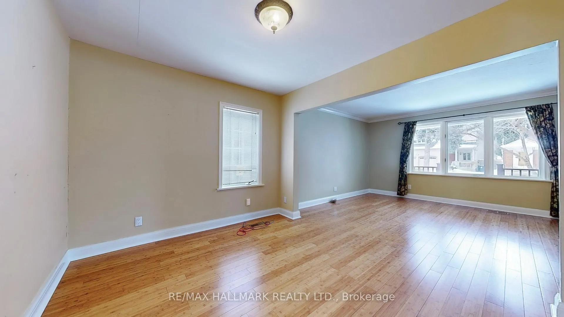 Photo 6 of 93 Stuart Avenue, North York, Lansing-Westgate — HOMEH