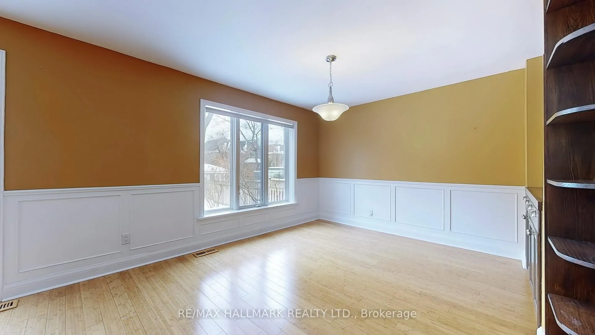 Photo 16 of 93 Stuart Avenue, North York, Lansing-Westgate — HOMEH