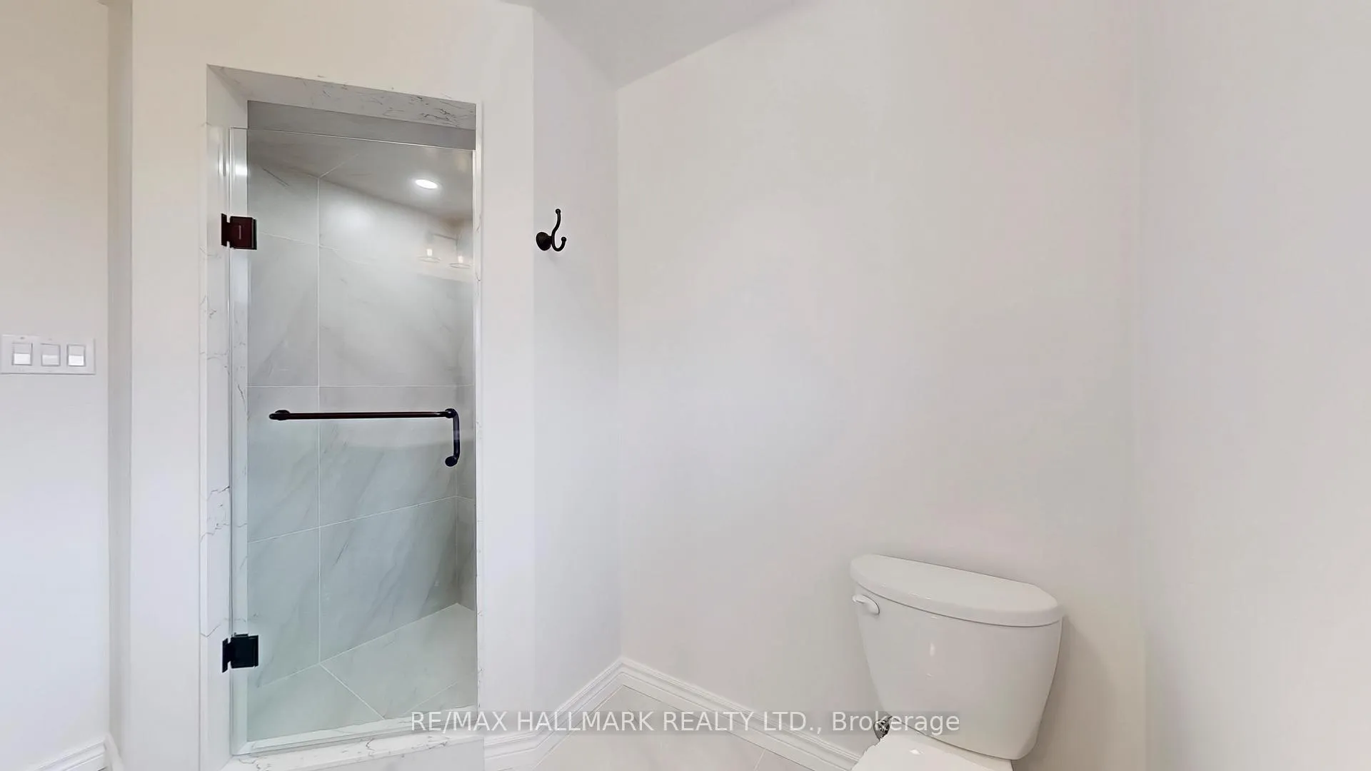 Photo 27 of 93 Stuart Avenue, North York, Lansing-Westgate — HOMEH