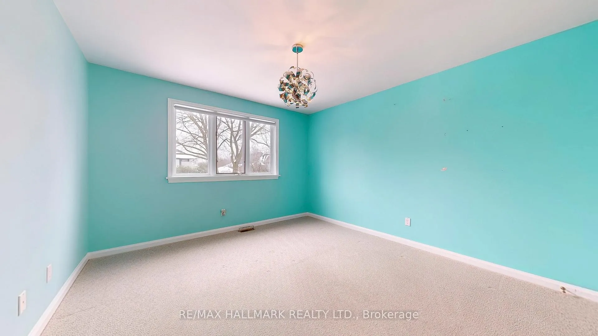 Photo 32 of 93 Stuart Avenue, North York, Lansing-Westgate — HOMEH