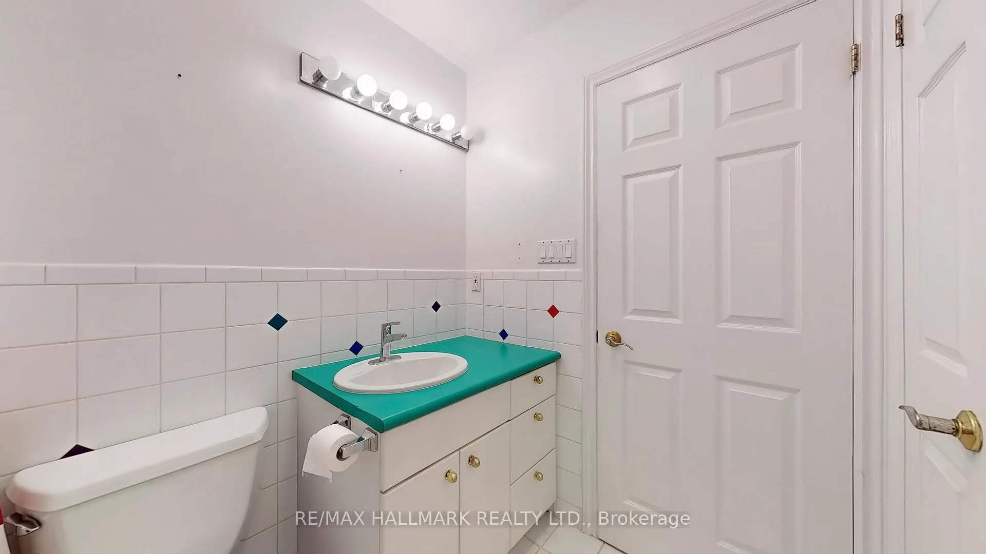 Photo 36 of 93 Stuart Avenue, North York, Lansing-Westgate — HOMEH